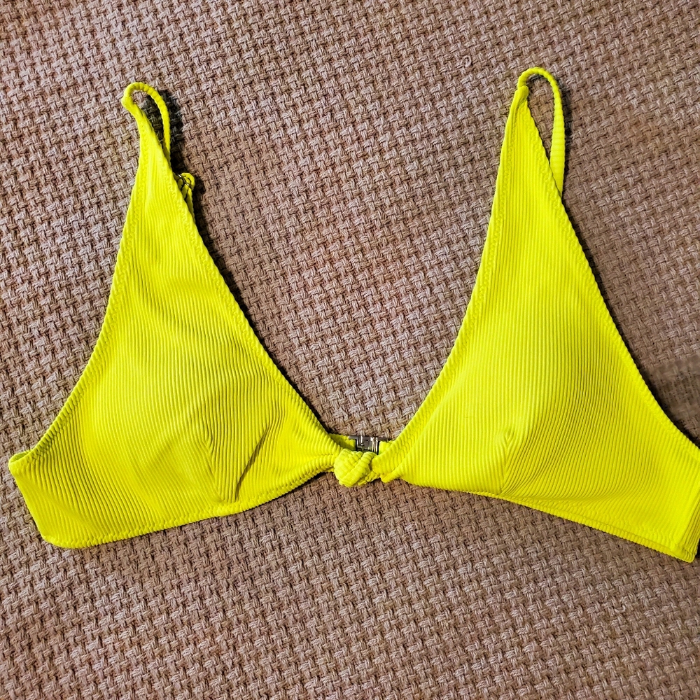 White Fox Boutique Bikini Top